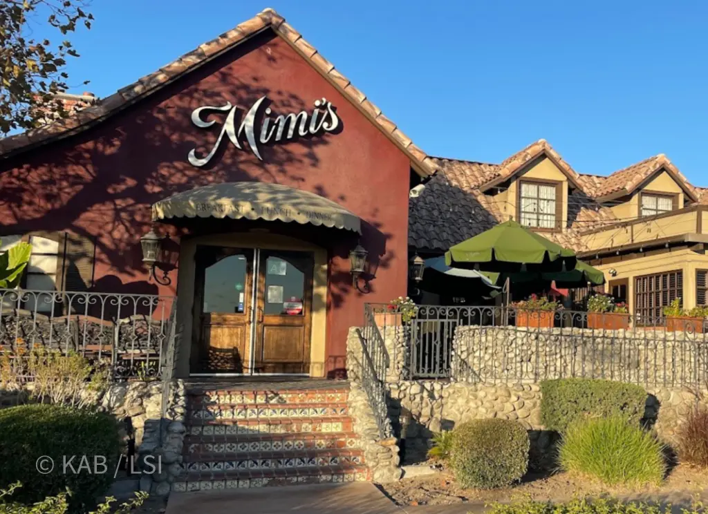 Mimi’s Cafe in Whittier, California — a neighborhood breakfast spot Keith Bennett visits regularly with hillside clients for an unhurried morning meeting.