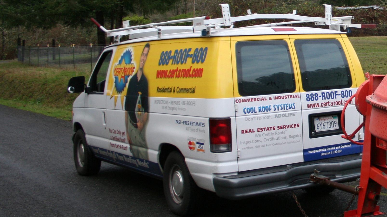 Cert-A-Roof franchise van — Seattle, WA © KAB/LSI