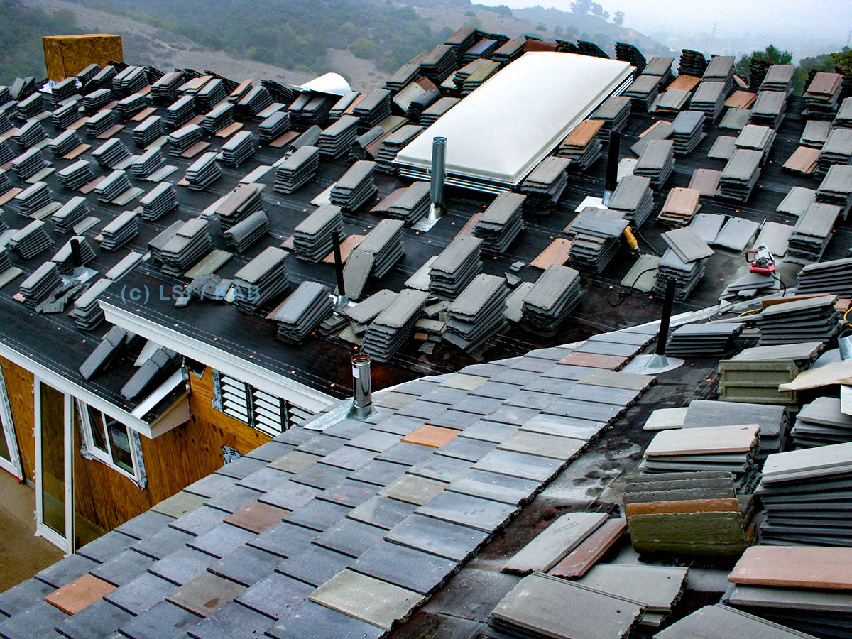 6-color Auburn concrete tile roof — La Habra Heights © KAB/LSI